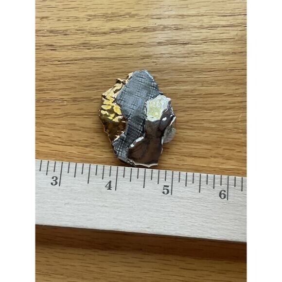 Abstract Metallic Silver & Gold Brooch Pin With Textured Design - Picture 3 of 4